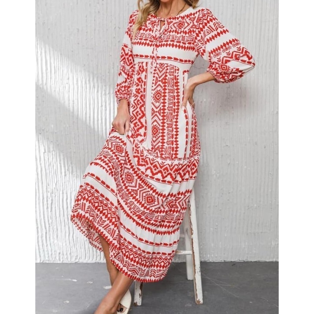 NWT, beautiful Aztec print, white and red tiered Boho style flowy dress medium